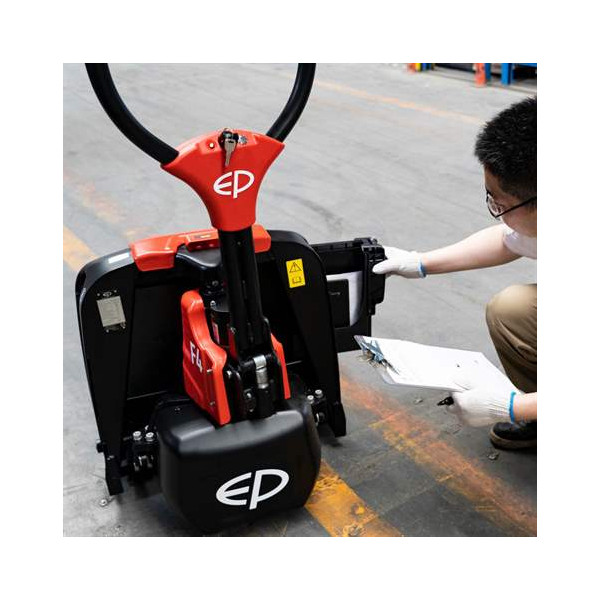 Elektryczny wózek paletowy EP F4 1500kg